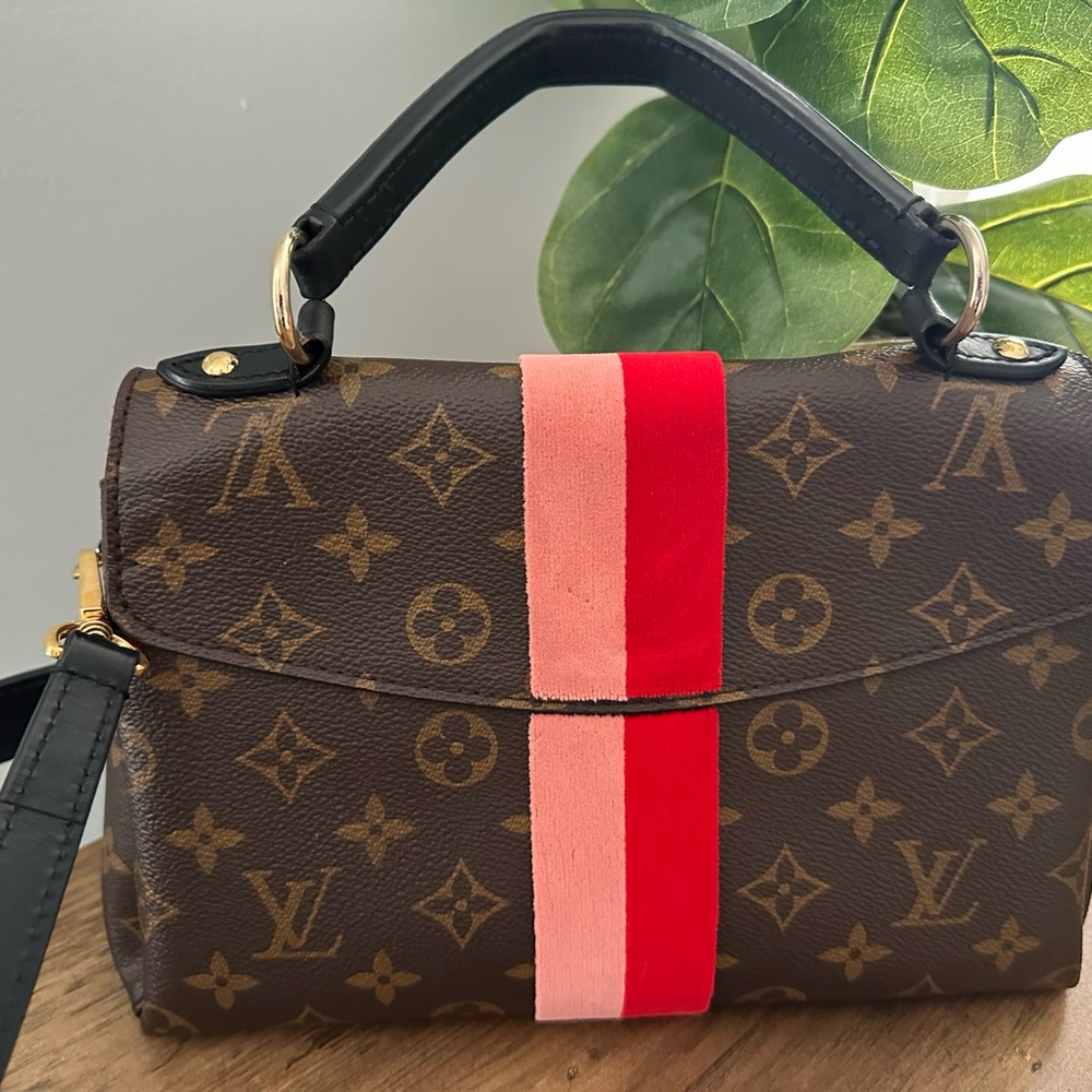 Louis Vuitton Saint George’s Monogram Handbag!!! Stunning 2-way Bag - Picture 4 of 12